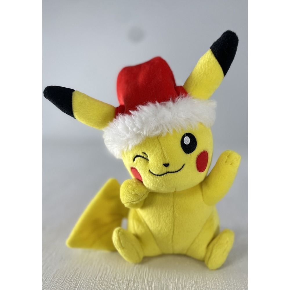 Pokemon Pikachu Holiday Plush Winking Santa Hat Christmas 2017 Rare Nintendo